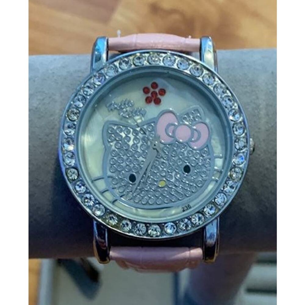 Vintage Hello Kiitty Rhinestones Watch